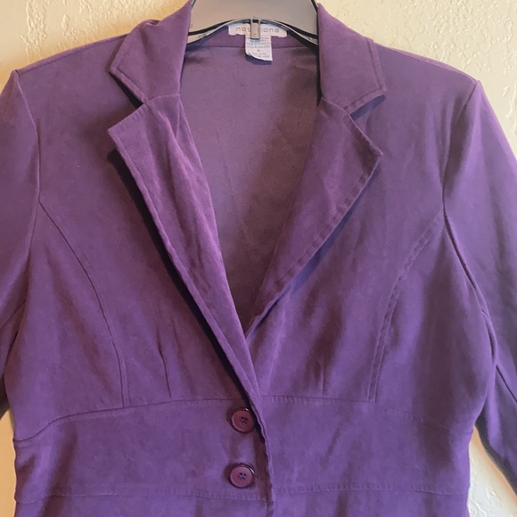 Notations Women’s Purple Velvet Button Blazer( Medium) - Picture 6 of 11